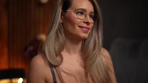 Alex online show from March 2025 07:49:02 AM