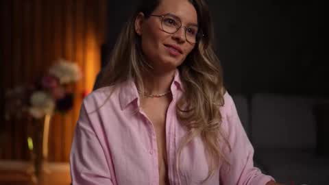 Alex online show from October 2025 04:38:01 AM