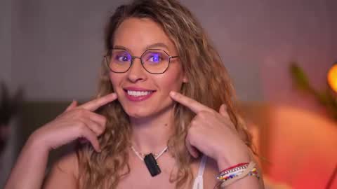 Alex online show from May 2026 04:20:02 AM