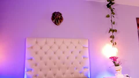   online show from January 2025 06:52:01 PM