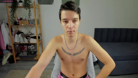 Snapshot of bravo_maestro chatting on December 2024 10:17:02 AM Johny Bravo online show from December 2024 10:17:02 AM