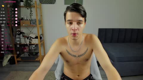 Snapshot of bravo_maestro chatting on December 2024 05:49:02 AM Johny Bravo online show from December 2024 05:49:02 AM