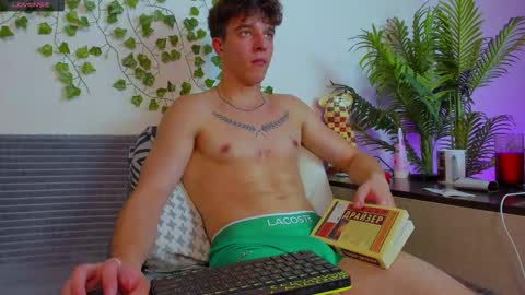 Snapshot of bravo_maestro chatting on October 2025 06:38:02 PM Johny Bravo online show from October 2025 06:38:02 PM