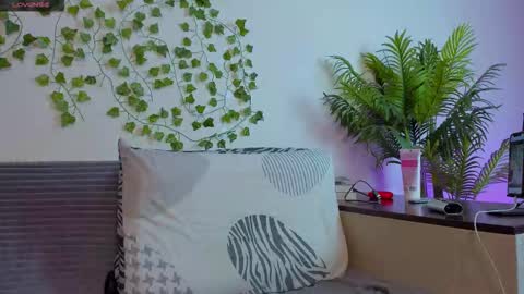 Snapshot of bravo_maestro chatting on October 2025 09:59:02 PM Johny Bravo online show from October 2025 09:59:02 PM