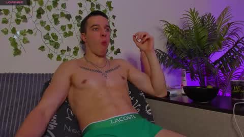 Snapshot of bravo_maestro chatting on November 2025 02:39:02 PM Johny Bravo online show from November 2025 02:39:02 PM