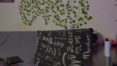 Johny Bravo online show from December 2025 09:27:02 AM