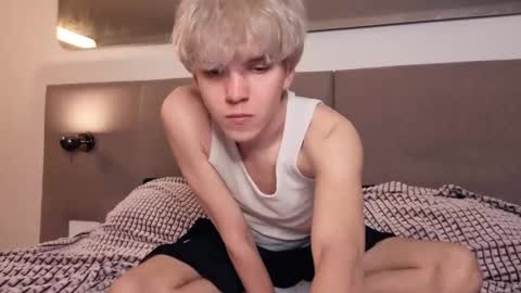 Snapshot of braxiboy chatting on June 2026 02:39:01 PM Brax online show from June 2026 02:39:01 PM