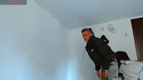 Bray Hotboy online show from October 2025 03:43:01 PM