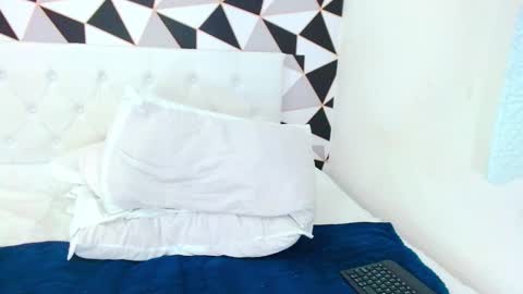 Alice online show from December 2024 01:37:02 AM