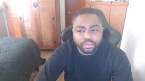 Snapshot of breadw1nnah chatting on December 2024 09:54:02 PM Breadw1nnah online show from December 2024 09:54:02 PM