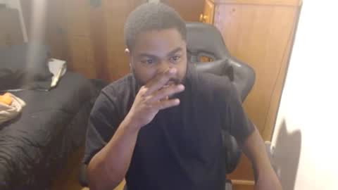 Snapshot of breadw1nnah chatting on September 2025 04:45:01 AM Breadw1nnah online show from September 2025 04:45:01 AM