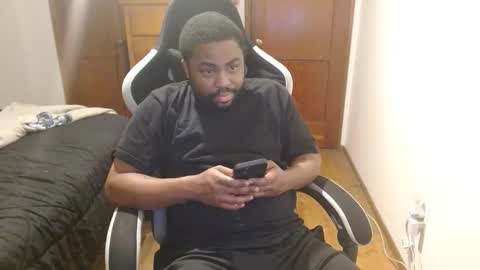 Snapshot of breadw1nnah chatting on November 2025 04:44:02 AM Breadw1nnah online show from November 2025 04:44:02 AM