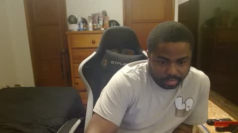 Breadw1nnah online show from February 2026 04:57:02 AM