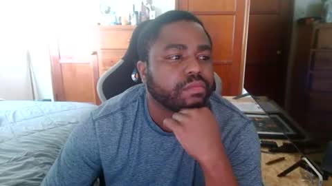 Breadw1nnah online show from June 2026 10:34:02 PM