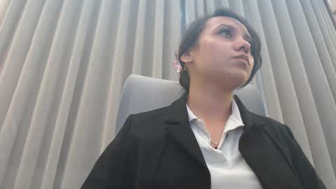 breakfastwithtiffanys online show from October 2025 01:35:02 PM