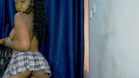 brealove_ online show from November 2025 12:43:02 AM