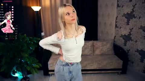 Mia Bunyard online show from February 2025 07:53:01 PM