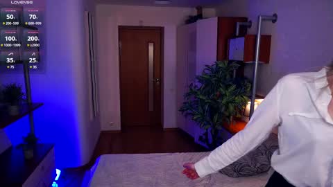 Mia Bunyard online show from February 2025 04:26:01 PM