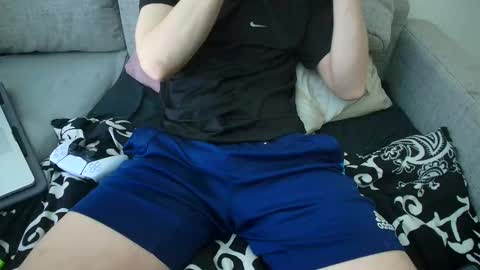 breezydicks online show from March 2026 07:30:01 PM