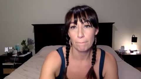 breezydoesit95 online show from January 2026 06:16:01 AM