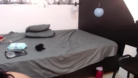 Brenda  online show from February 2025 04:50:02 PM