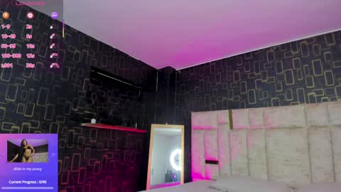 Snapshot of brenda_nova18 chatting on February 2025 05:45:01 PM Brenda online show from February 2025 05:45:01 PM