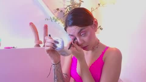 brenda_sky19 online show from May 2026 12:02:01 PM
