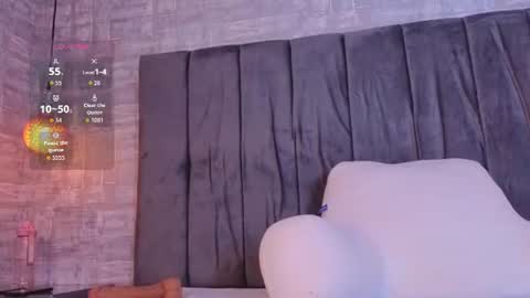 brenda_sky19 online show from June 2026 01:19:02 PM