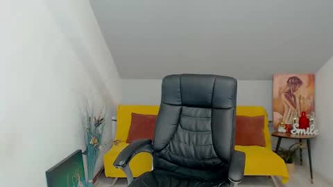 Snapshot of brenda_skye chatting on January 2025 06:20:01 AM Brenda Skye online show from January 2025 06:20:01 AM