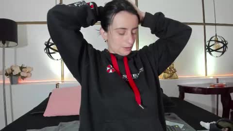 MeganBeaked online show from September 2025 11:56:02 AM