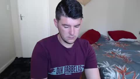 Snapshot of brendansexyboy098754 chatting on December 2024 05:37:01 AM ask me lol online show from December 2024 05:37:01 AM