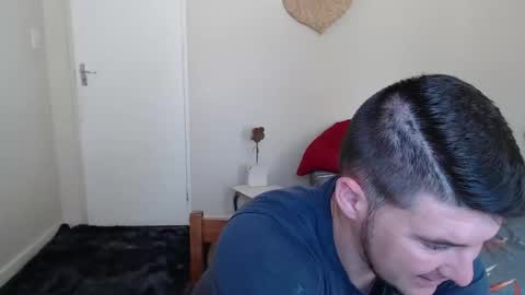 Snapshot of brendansexyboy098754 chatting on December 2024 08:41:01 AM ask me lol online show from December 2024 08:41:01 AM