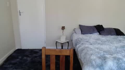 Snapshot of brendansexyboy098754 chatting on December 2024 01:22:02 PM ask me lol online show from December 2024 01:22:02 PM