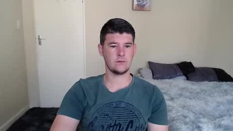 Snapshot of brendansexyboy098754 chatting on December 2024 05:43:01 AM ask me lol online show from December 2024 05:43:01 AM