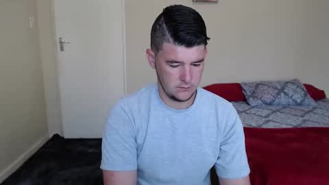 Snapshot of brendansexyboy098754 chatting on December 2024 04:22:01 AM ask me lol online show from December 2024 04:22:01 AM