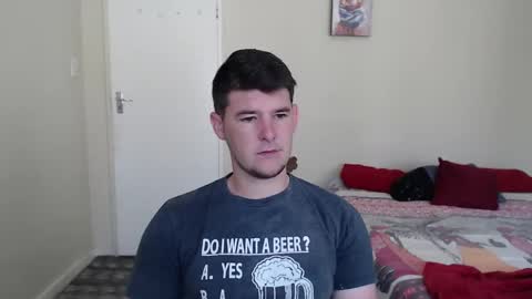 Snapshot of brendansexyboy098754 chatting on December 2024 06:45:02 AM ask me lol online show from December 2024 06:45:02 AM