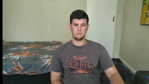 Snapshot of brendansexyboy098754 chatting on January 2025 12:58:02 PM ask me lol online show from January 2025 12:58:02 PM