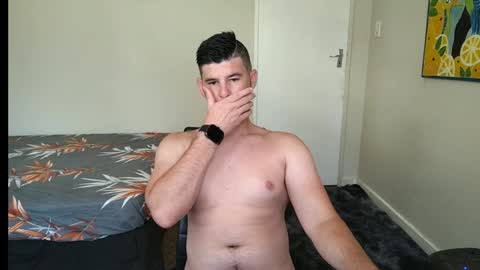 Snapshot of brendansexyboy098754 chatting on January 2025 11:06:02 AM ask me lol online show from January 2025 11:06:02 AM