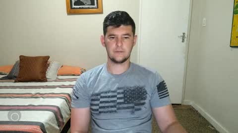 Snapshot of brendansexyboy098754 chatting on February 2025 03:39:02 AM ask me lol online show from February 2025 03:39:02 AM