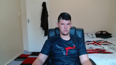 Snapshot of brendansexyboy098754 chatting on October 2025 04:51:02 AM ask me lol online show from October 2025 04:51:02 AM