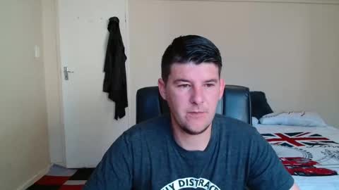 Snapshot of brendansexyboy098754 chatting on November 2025 04:56:01 AM ask me lol online show from November 2025 04:56:01 AM