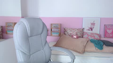 Brenda online show from February 2025 12:08:01 PM