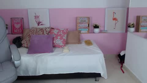 Brenda online show from February 2025 02:00:02 PM