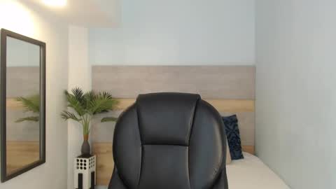 Brenda online show from September 2025 02:23:01 AM