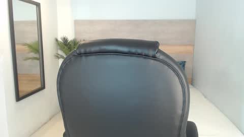 Brenda online show from September 2025 01:40:02 AM