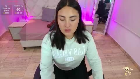 BRENDDA  online show from November 2025 03:20:02 AM