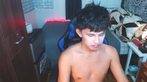 brentmanrock69 online show from December 2024 01:17:02 PM