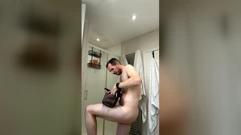 Snapshot of brettbigdee chatting on June 2026 06:19:01 PM brettbigdee online show from June 2026 06:19:01 PM