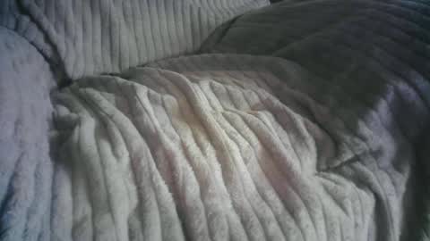 raining down on me online show from October 2025 07:25:02 PM