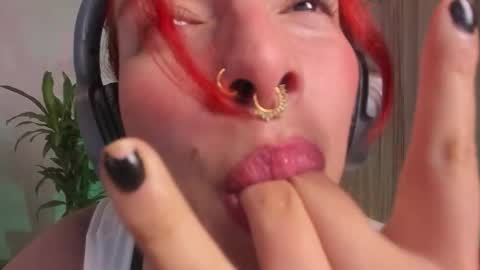 Bri  online show from October 2025 03:35:02 PM